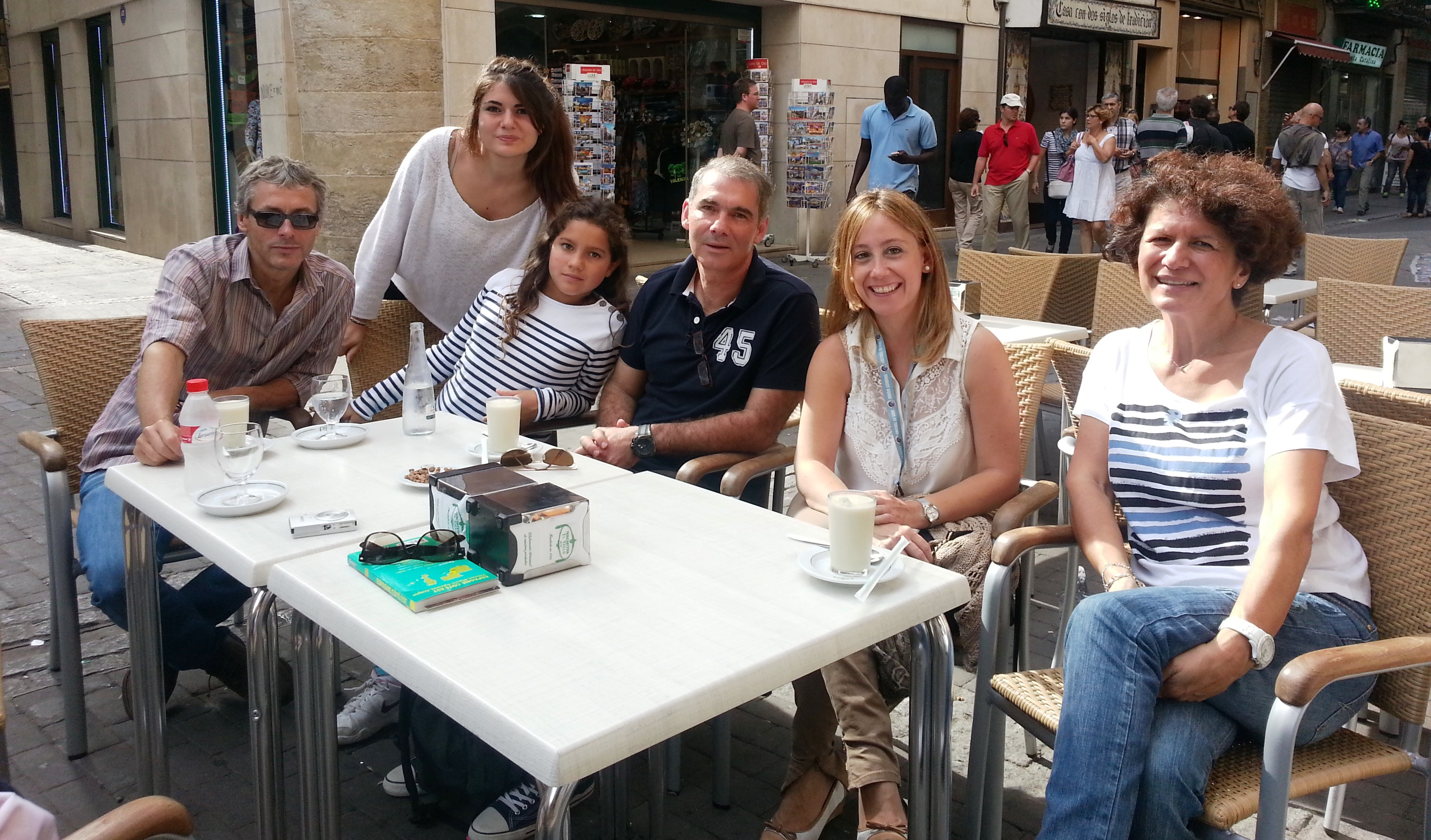 Des nouveaux amis très sympas de Montpellier qui ont découvert Valencia lors d’une visite privée. France. Octobre 2013. 